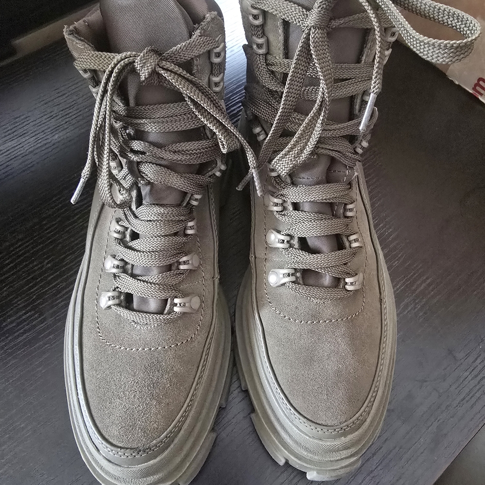 Zara Olive Green Chunky Heel Combat Hiking Boots - Picture 2 of 8